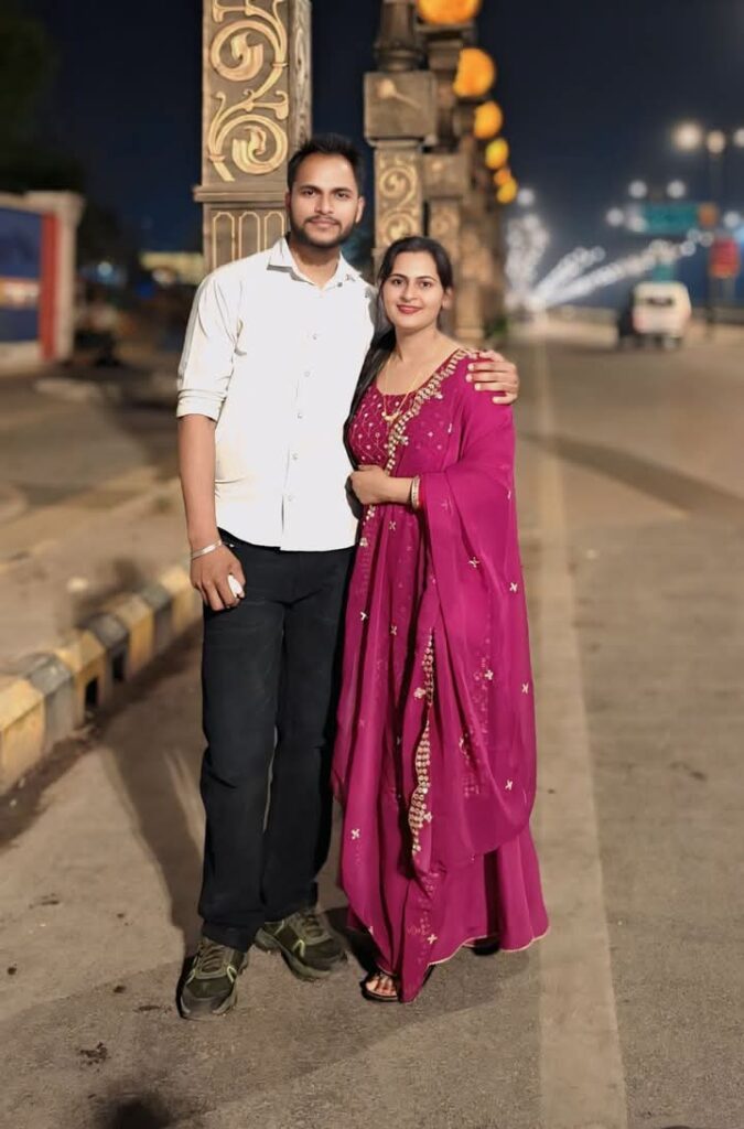 Sumit an Seema