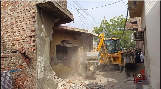 PrimeKhabarPunjab Barnala Buldojer